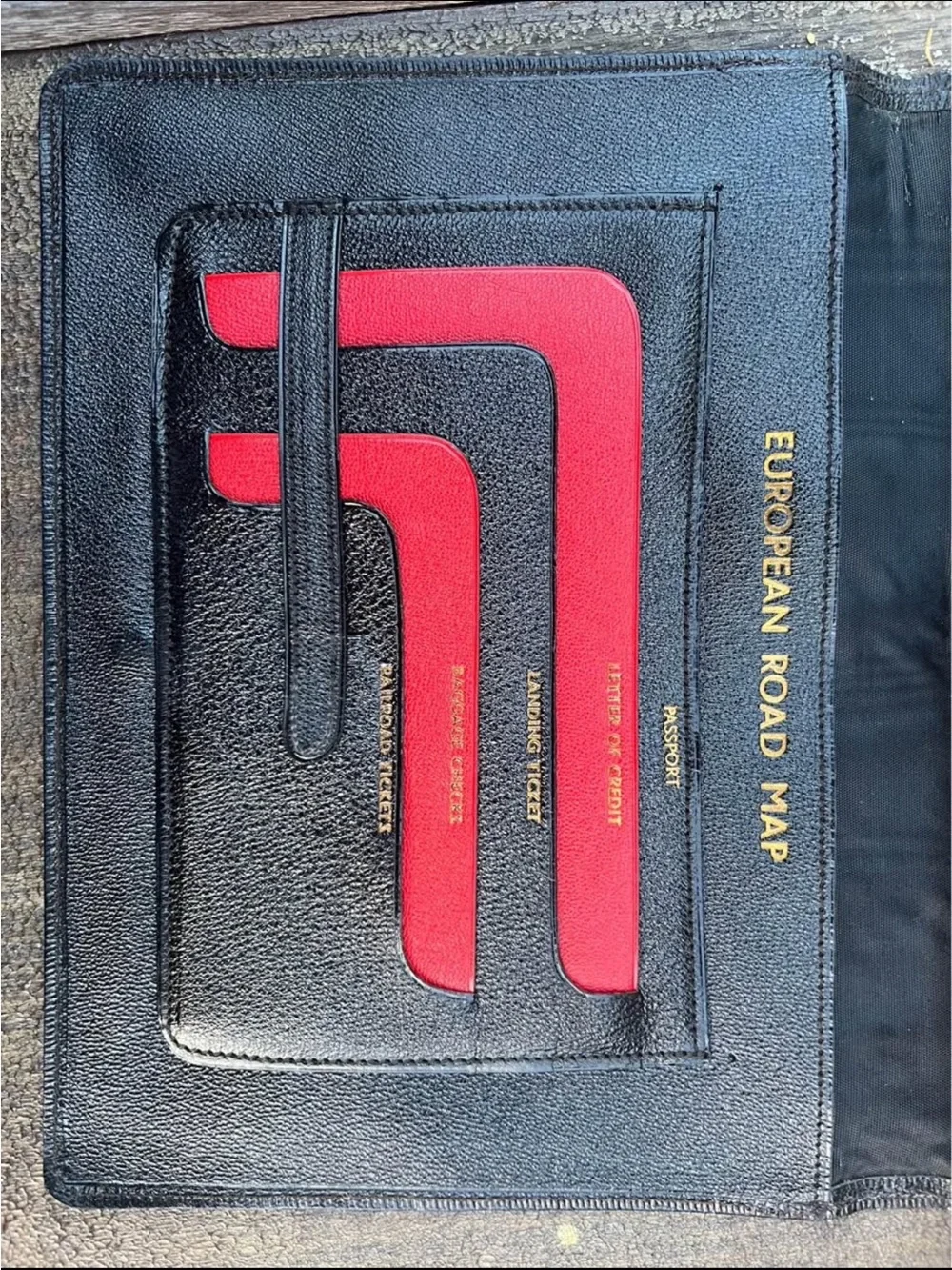 N/A vintage black